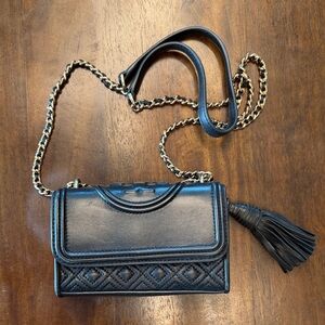 Elegant Black Chain Strap Bag